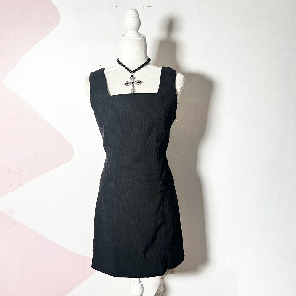 Vtg y2k 2000s Mini Dress Size 13 Black Pinstripe Vintage Retro Goth